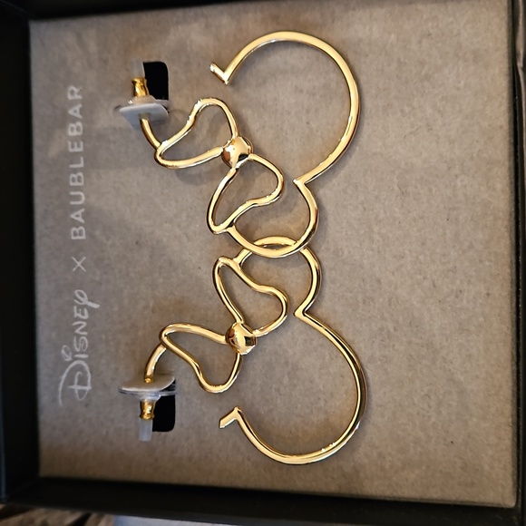 Disney Baublebar gold tone Minnie Mouse earrings in gift box NWT - Picture 3 of 5